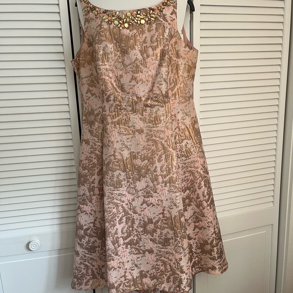 Adrianna Papell sleeveless brocade dress, size 18W